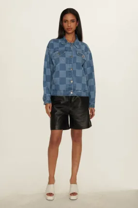 CLASSIC DENIM JACKET