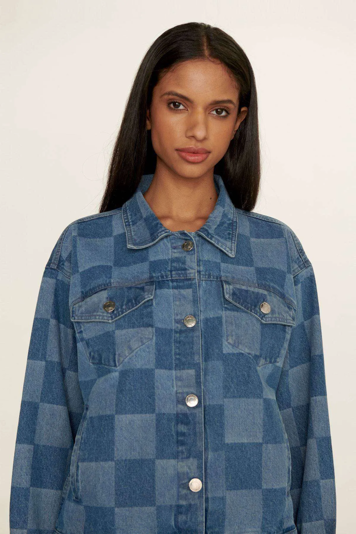 CLASSIC DENIM JACKET