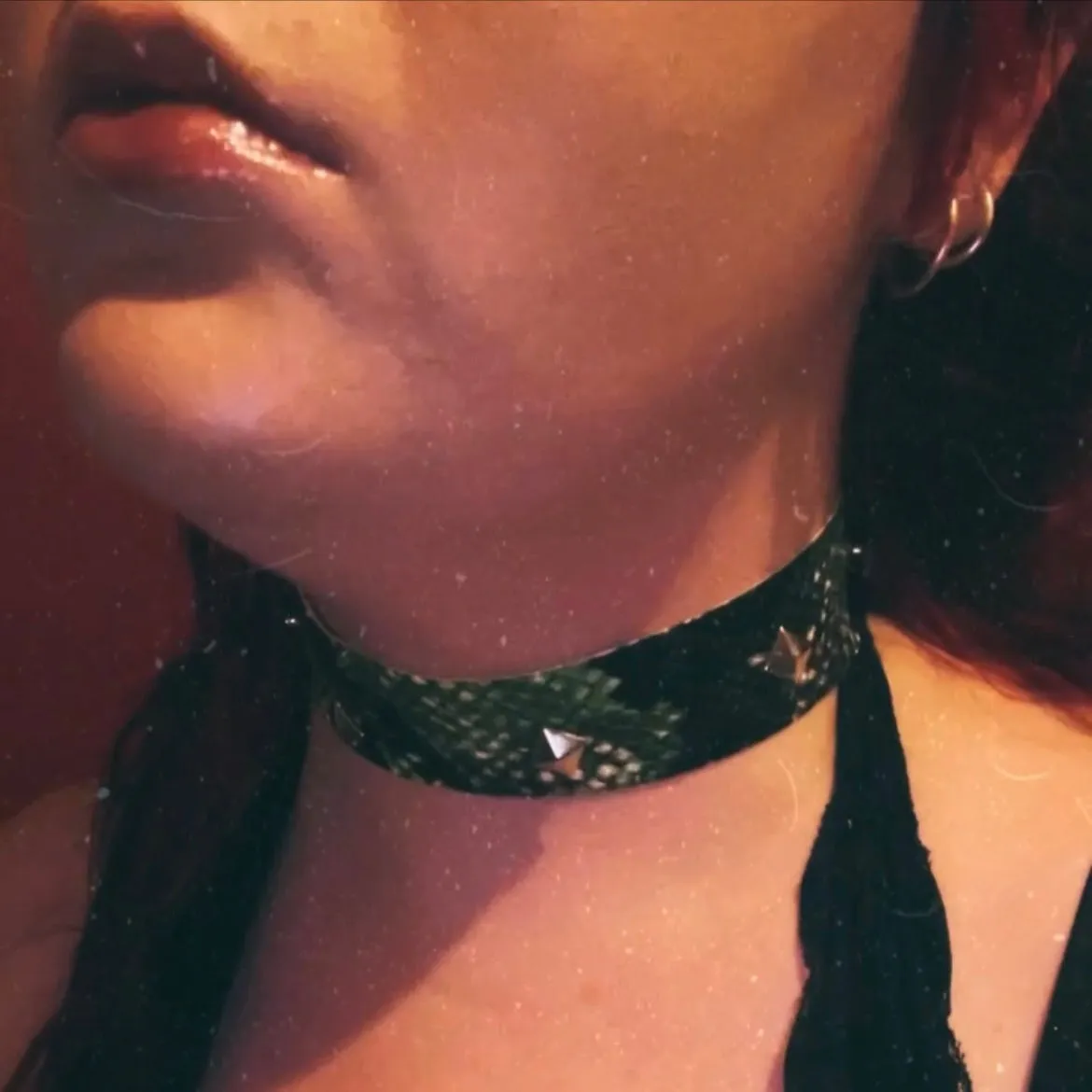 GREEN SNAKESKIN STUDDED LEATHER CHOKER
