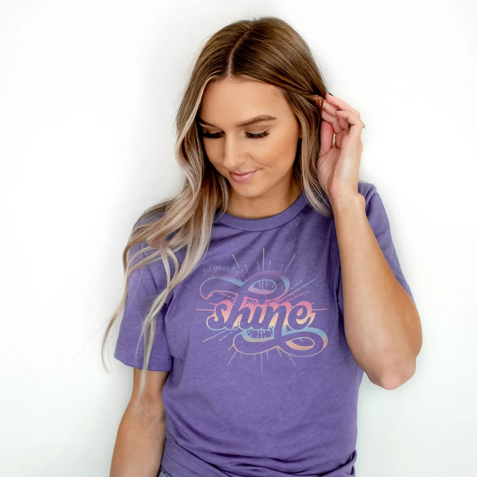 Let your light shine - Groovy Tee