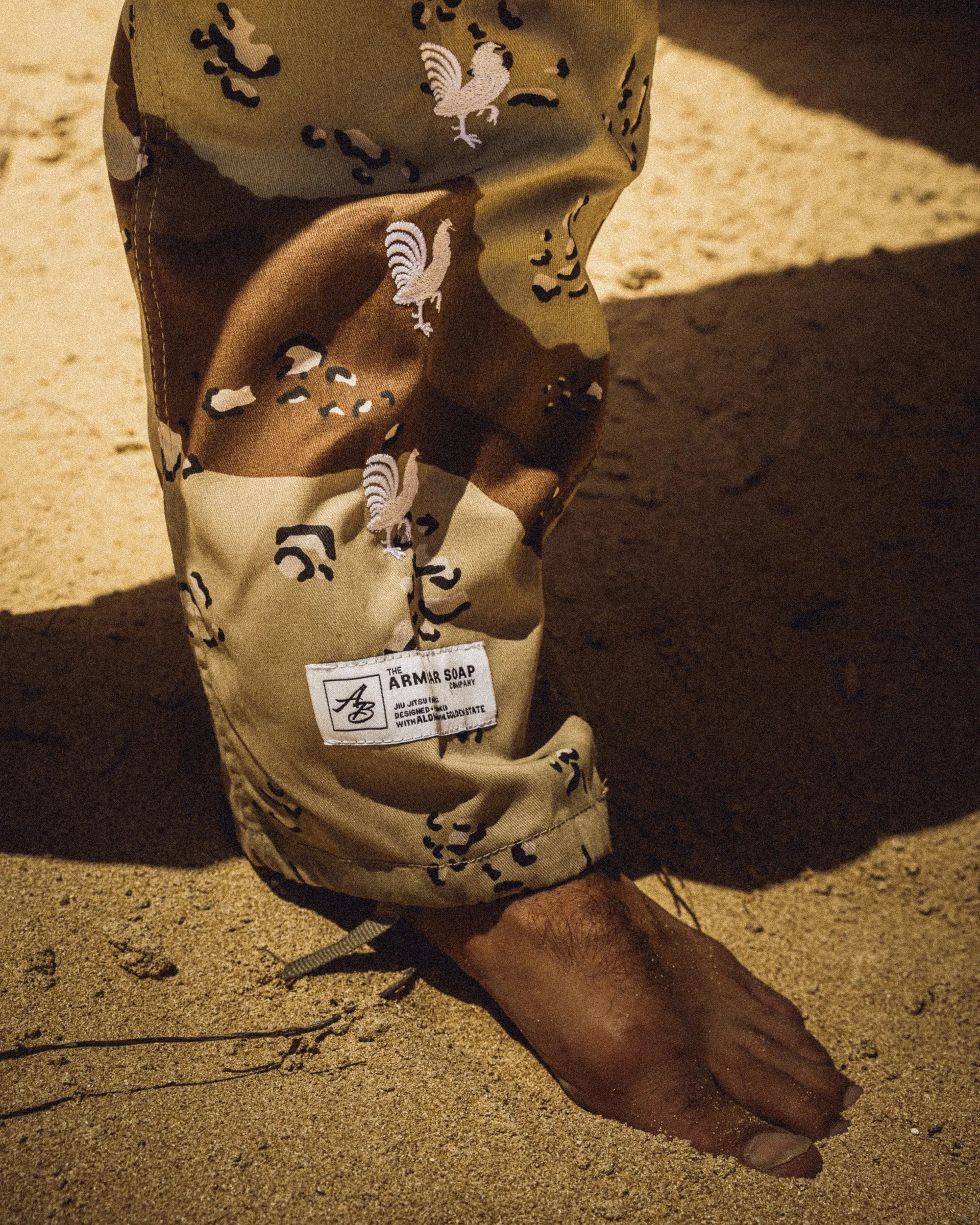 The Desert Combat Tactical Cargo Pants - Chocolate Chip